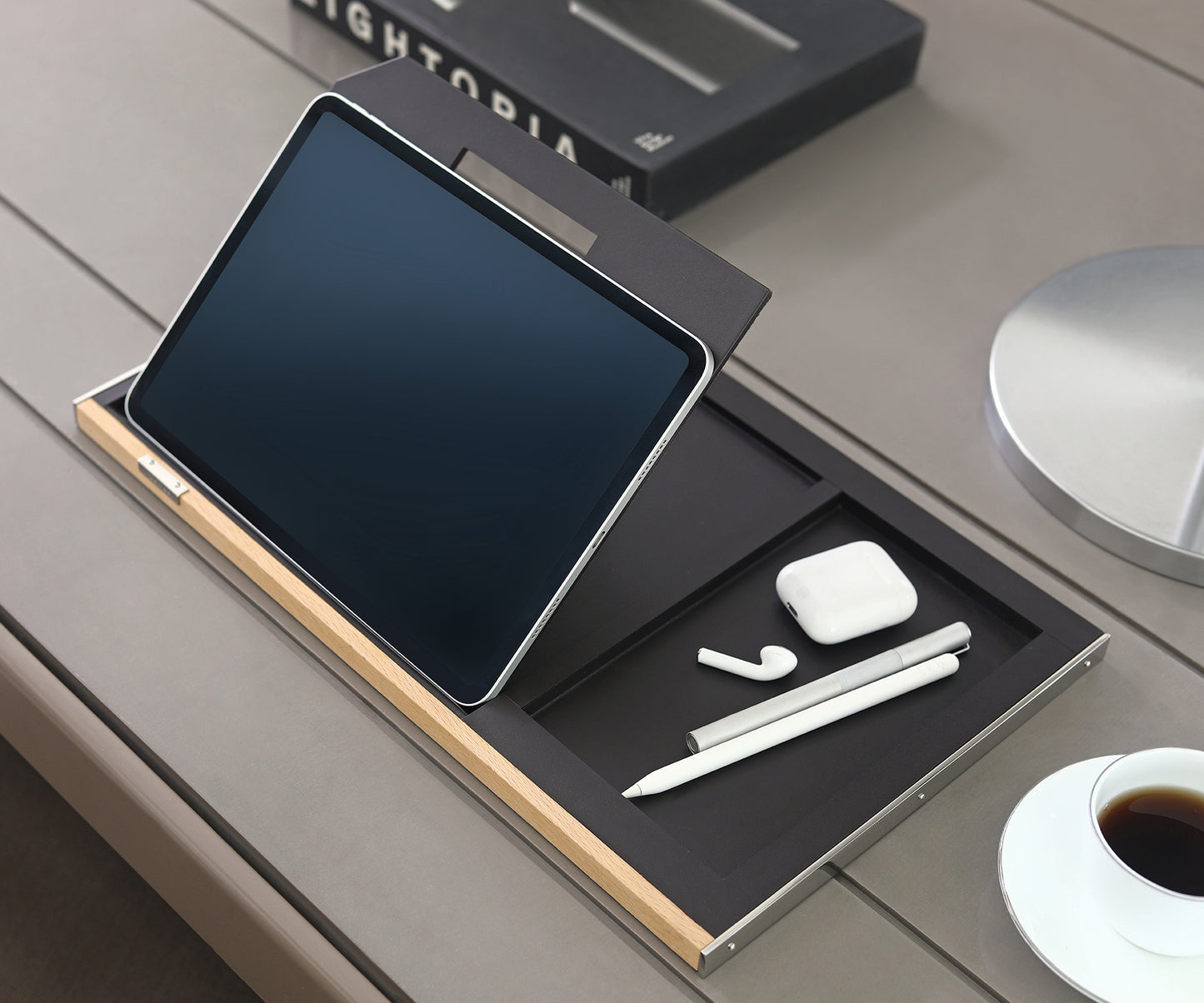 Brown Manhaatan Ipad Stand - Lightweight and Portable - Taamaa